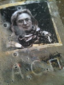 Portrait d'Anna Politkovskaïa. © À mains nues