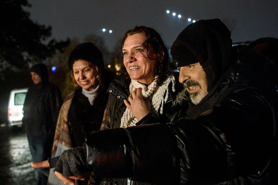 979378-510588-01-06jpg