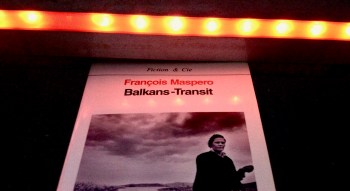 François Maspero et Klavdij Sluban, Balkans-Transit, photographié à Sarajevo, août 2017. © Tieri Briet